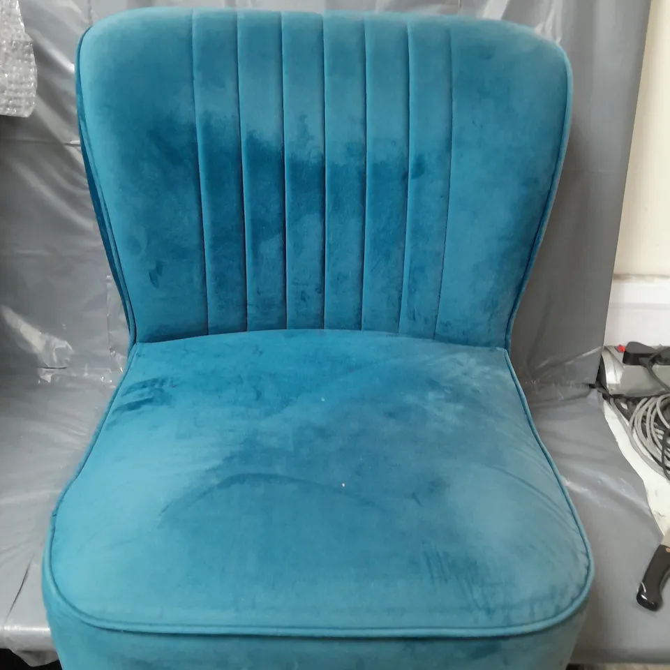 POPPY CHAIR TEAL - COLLECTION ONLY