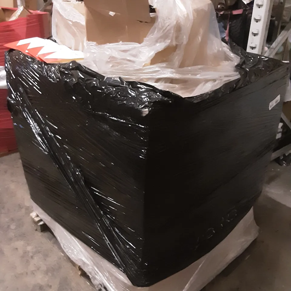 PALLET OF 30 BOXES OF MELODY VR SLEEVES