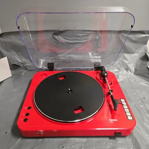 LENCO L-85 TURNTABLE WITH USB DIRECT ENCODING