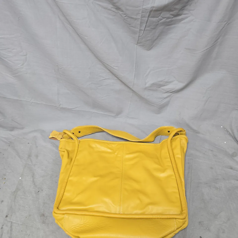 YELLOW SHOULDER BAG WITH STRAP