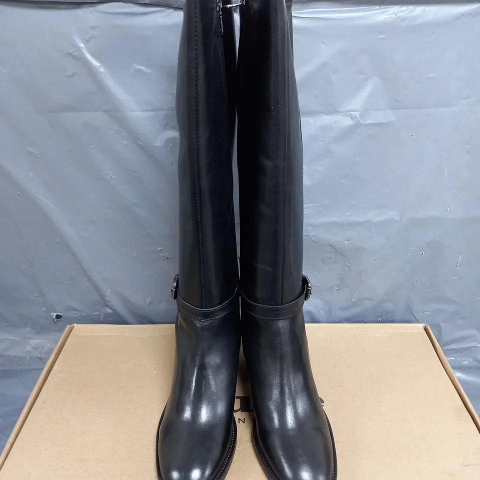 BOXED PAIR OF DUNE BLACK LEATHER BUCKLE HEELED HIGH LEG BOOTS SIZE 7