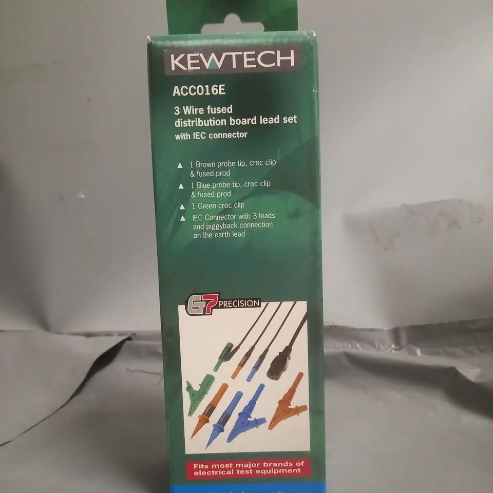 BOXED KEWTECH ACC016E 3 WIRE FUSED DISTRIBUTION BOARD LEAD SET