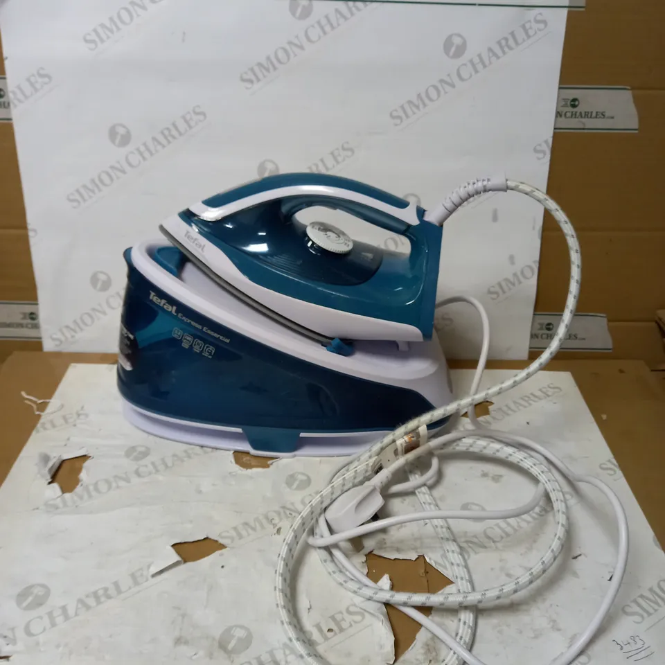 TEFAL SV6115 EXPRESS ESSENTIAL STEAM GENERATOR, 2200 W, WHITE AND GREEN