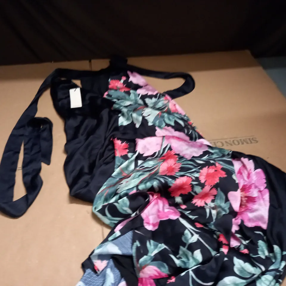OASIS BRIGHT FLORAL HALTER OCCASIONAL MAXI DRESS - 10