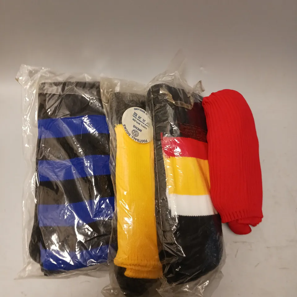 APPROXIMATELY 15 MIXED ADULT FOOTBALL SOCKS 