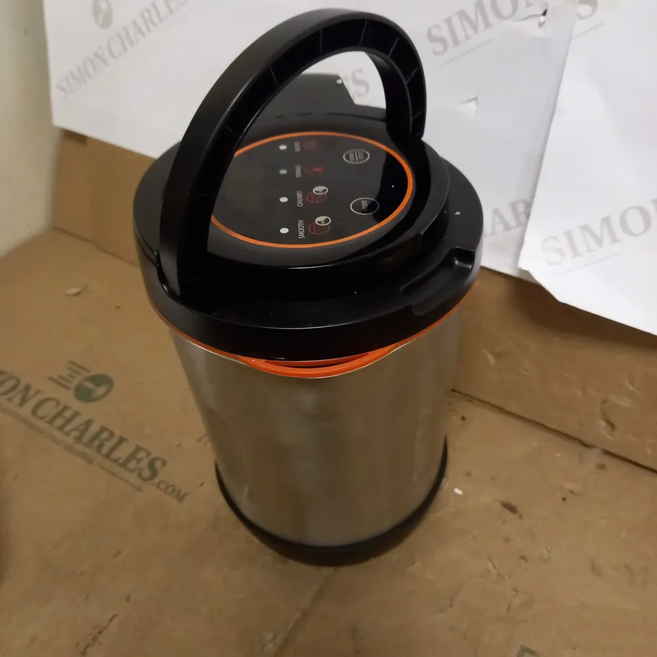 MORPHY RICHARDS COMPACT SOUP MAKER 