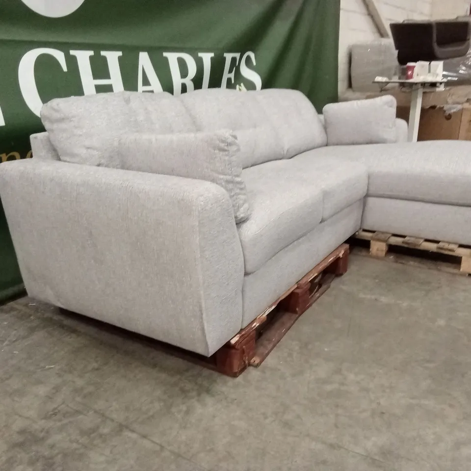 ARDEN RIGHT HAND FABRIC CORNER CHAISE SOFA RRP £1999
