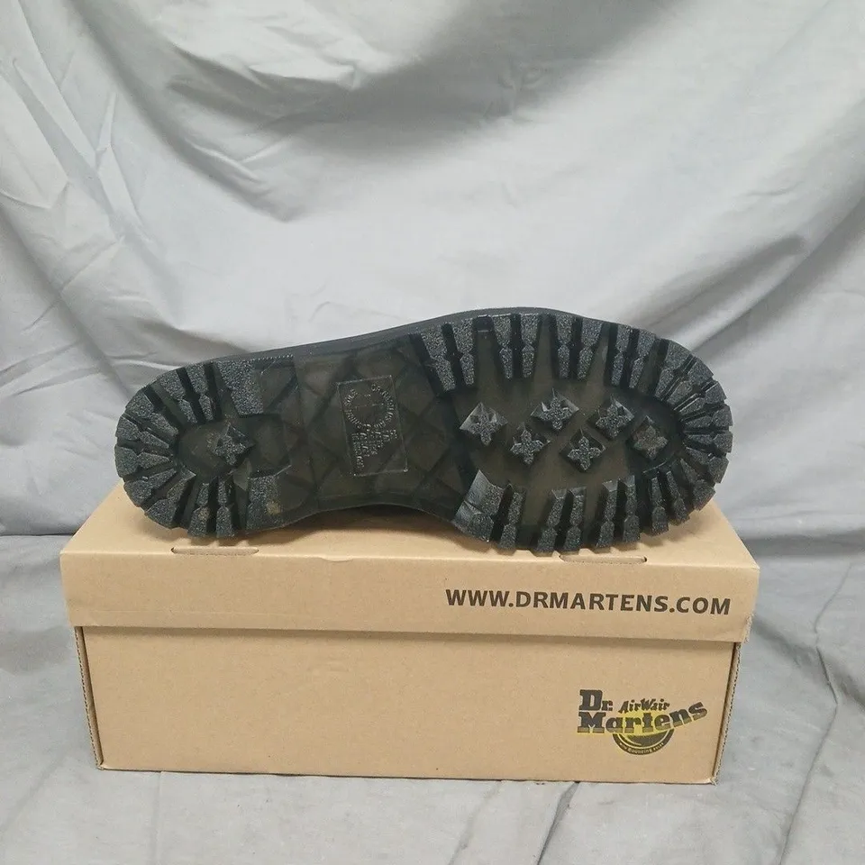 DR. MARTENS BLACK LEATHER COMBAT BOOTS – 8-EYELET, SIDE ZIP, AIRWAIR PULL TAB, PLATFORM SOLE - SIZE 6