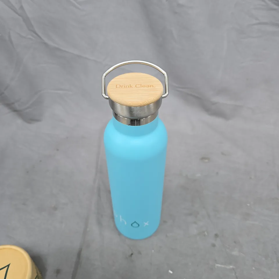 BLUE INSULATED WATER BOTTLE WITH BAMBOO LID