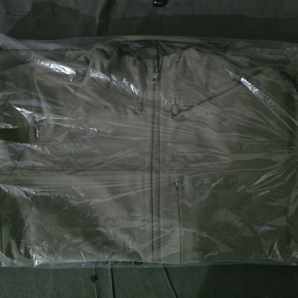 LULULEMON CROSS CHILL CITY-TO-TRAIL JACKET IN TAUPE SIZE XL