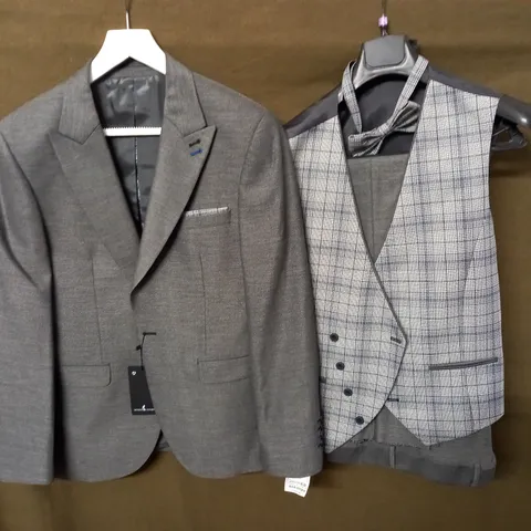 MOSES KUSHNER GREY 5-PIECE SUIT - JACKET 46 TROUSERS 56