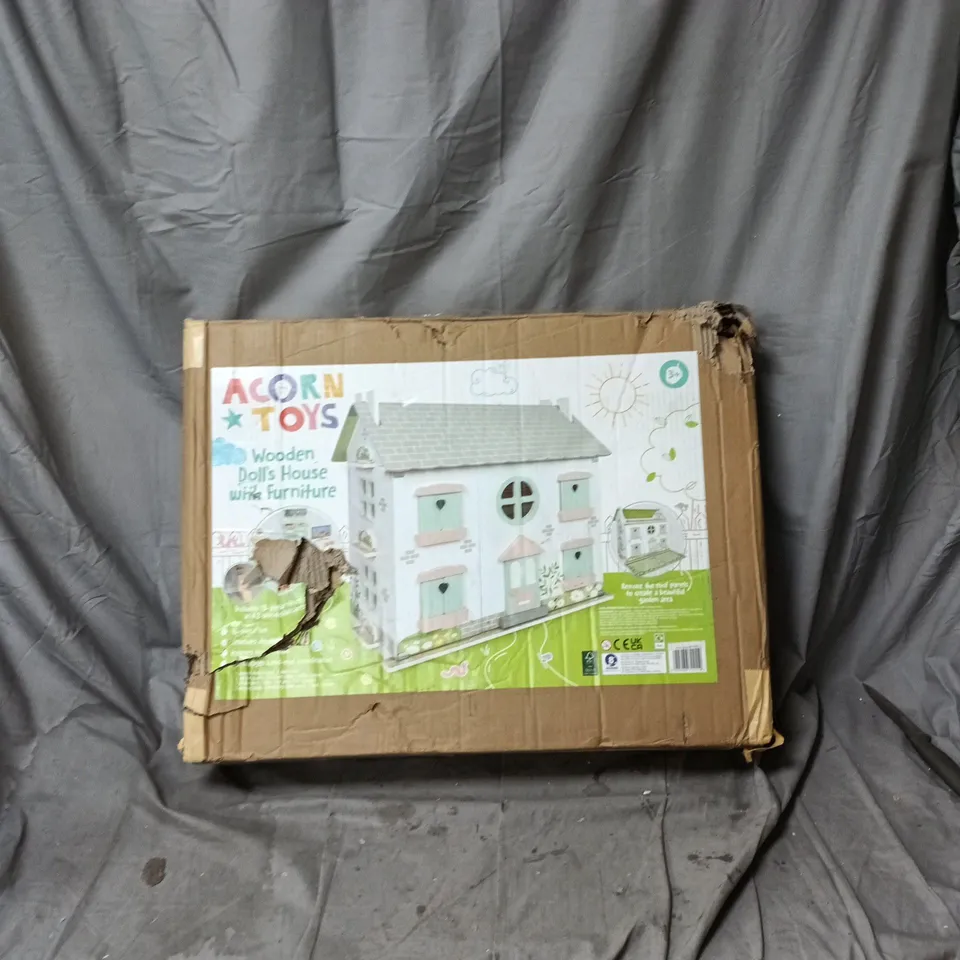 BOXED ACORN WOODEN DOLLHOUSE WITH FURNITURE