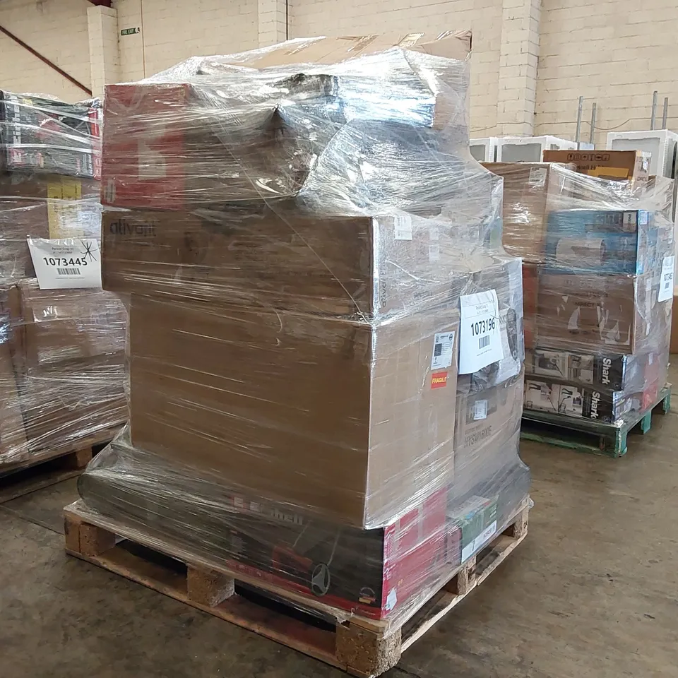 PALLET OF APPROXIMATELY 27 UNPROCESSED RAW RETURN HOUSEHOLD AND ELECTRICAL GOODS TO INCLUDE;