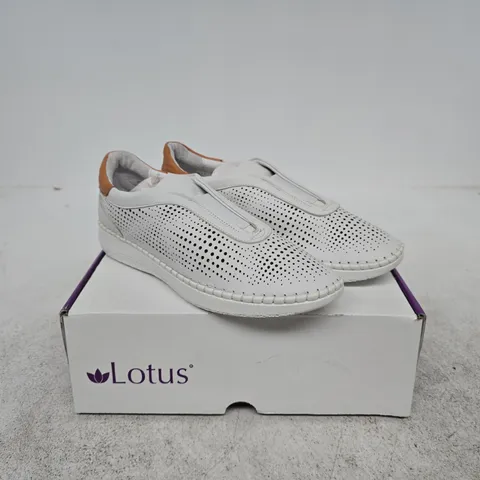 LOTUS LORENA WHITE LEATHER SHOES EU 39 BOXED