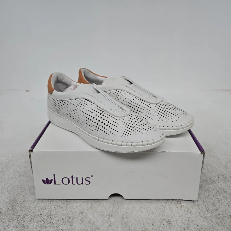 LOTUS LORENA WHITE LEATHER SHOES EU 39 BOXED