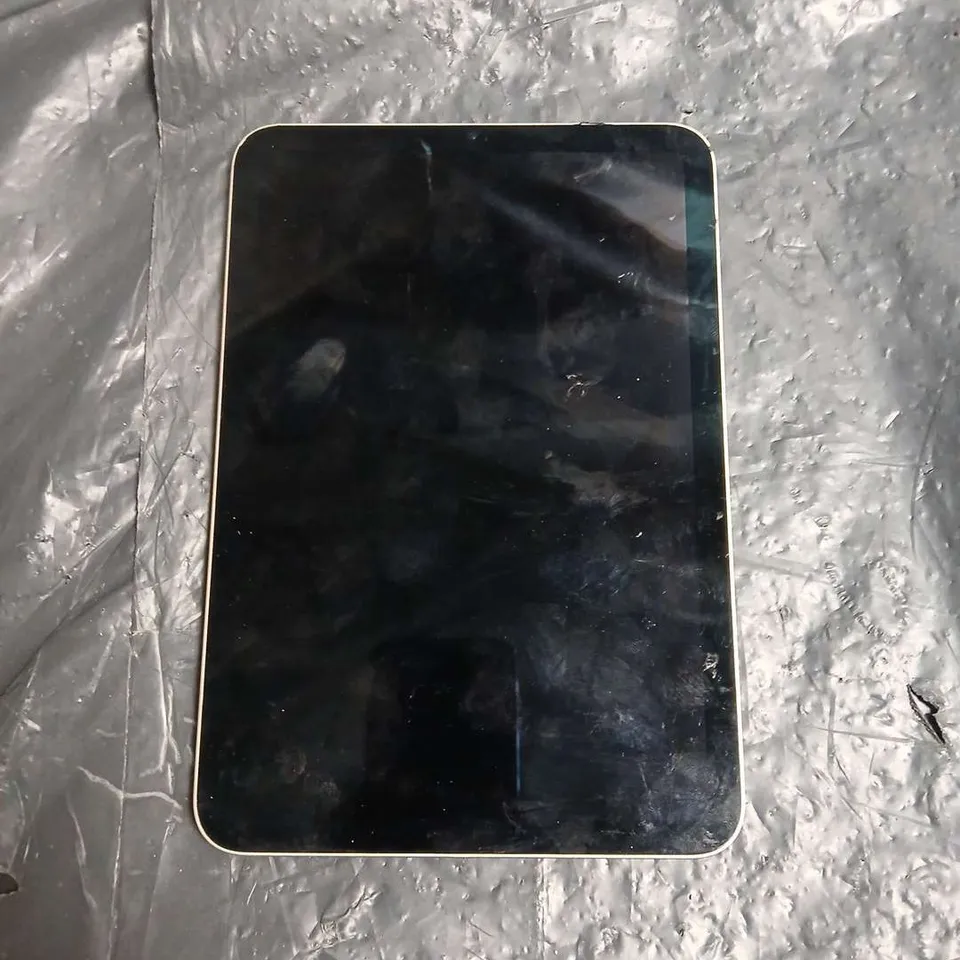 APPLE IPAD A2567 – SILVER