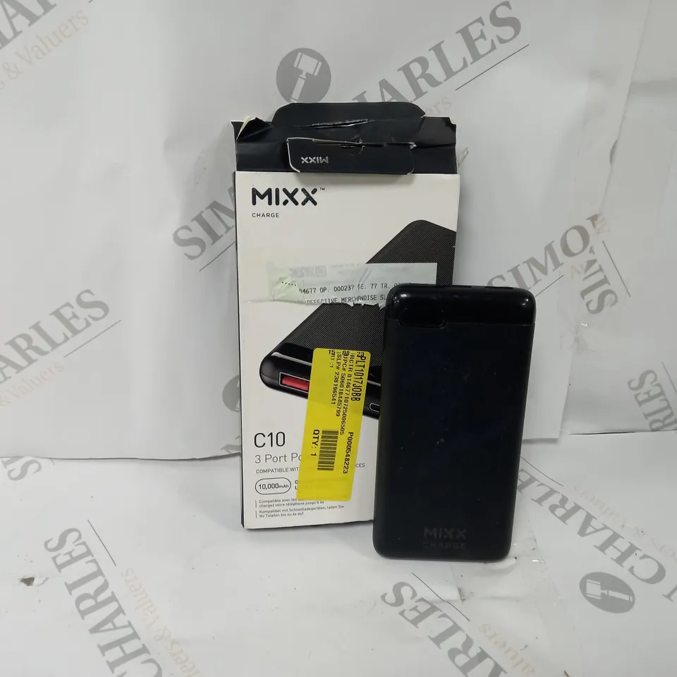 BOXED MIXX C10 3 PORT POWER BANK