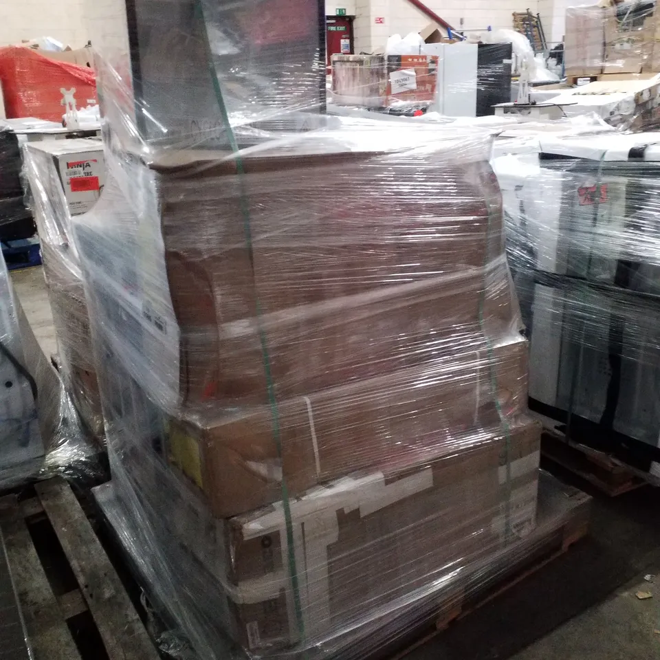 PALLET OF APPROXIMATELY 5 UNPROCESSED RAW RETURN HOUSEHOLD AND ELECTRICAL GOODS TO INCLUDE;