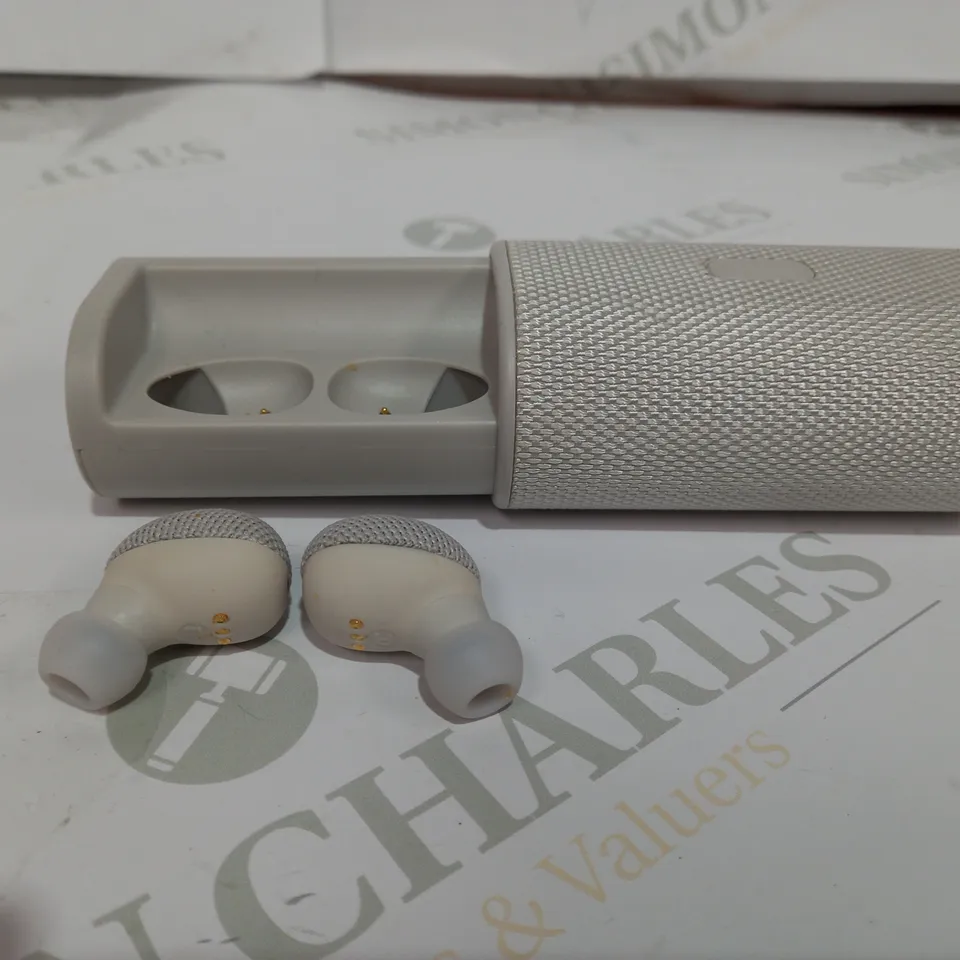 JQM MODEL HX-EP910 WIRELESS HEADPHONES
