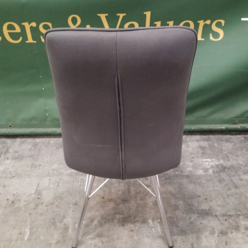 GREY FABRIC DINING CHAIR