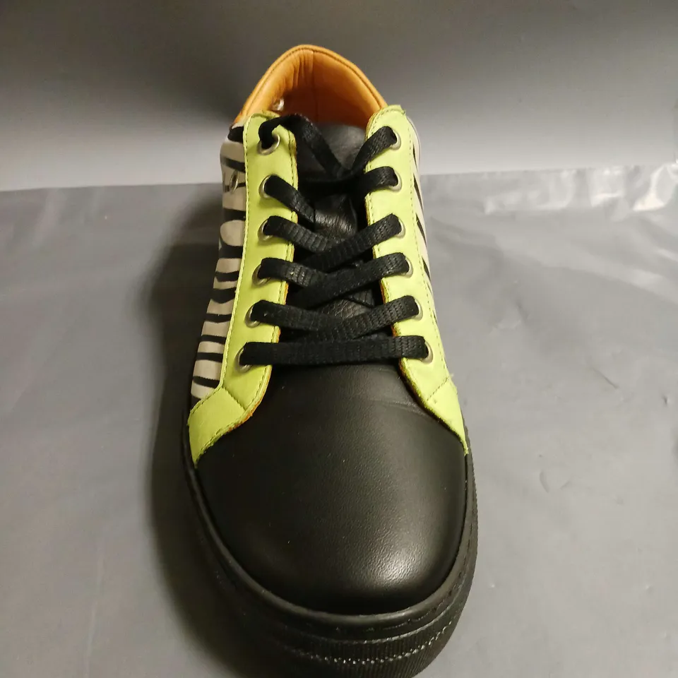 ADESSO LADIES TRAINERS MULTI COLOURED SIZE EU 40