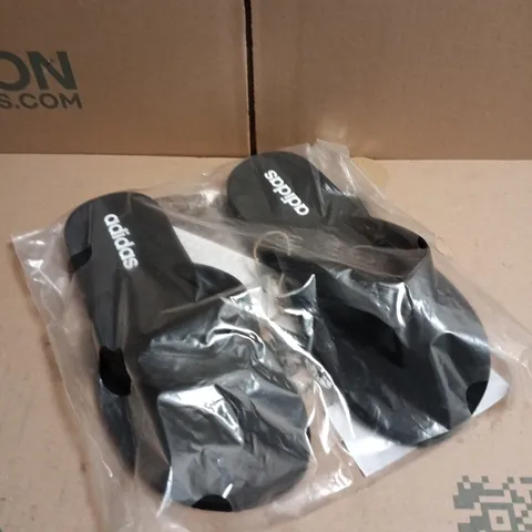 ADIDAS BLACK SLIDES – MEN'S UK 5