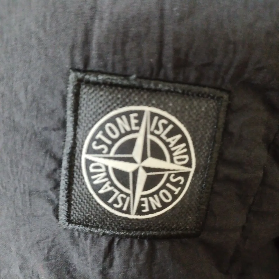 STONE ISLAND BOMBER WINTER COAT SIZE L 