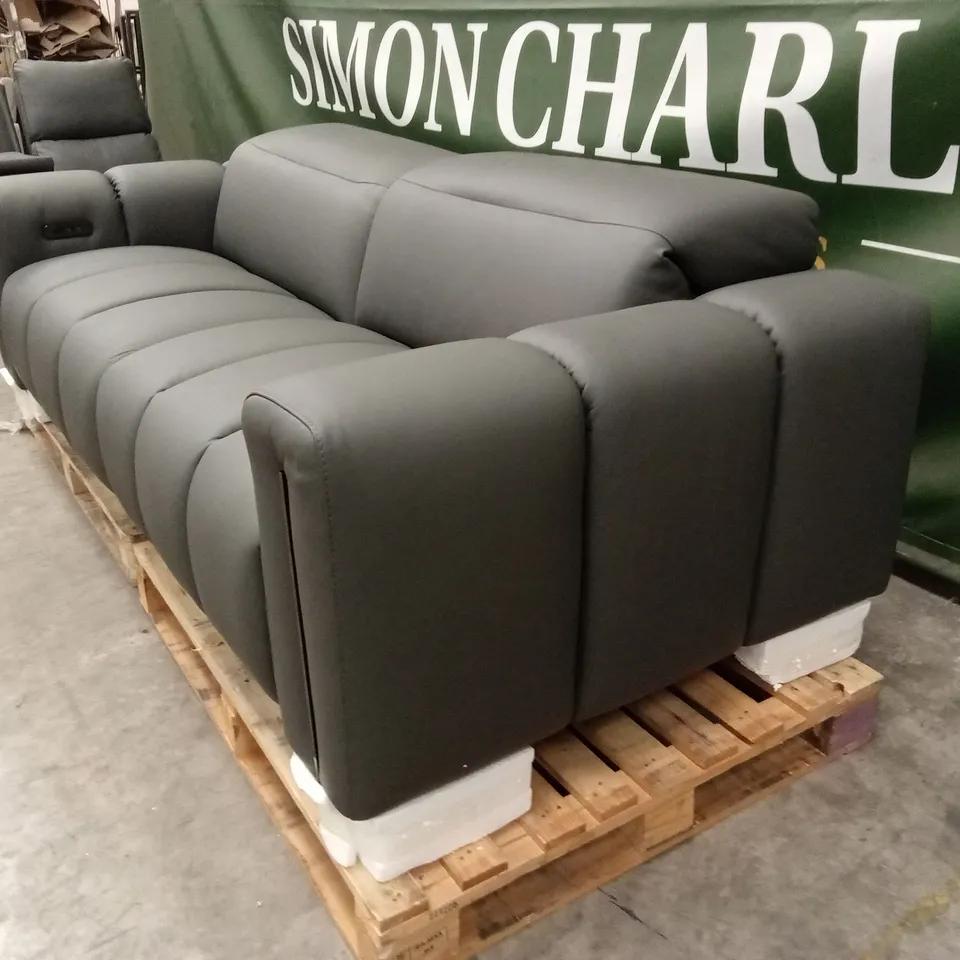 QUALITY DESIGNER ITALIAN MADE LARGE GIORGIO 3 SEATER ELECTRIC RECLINER LEATHER SOFA