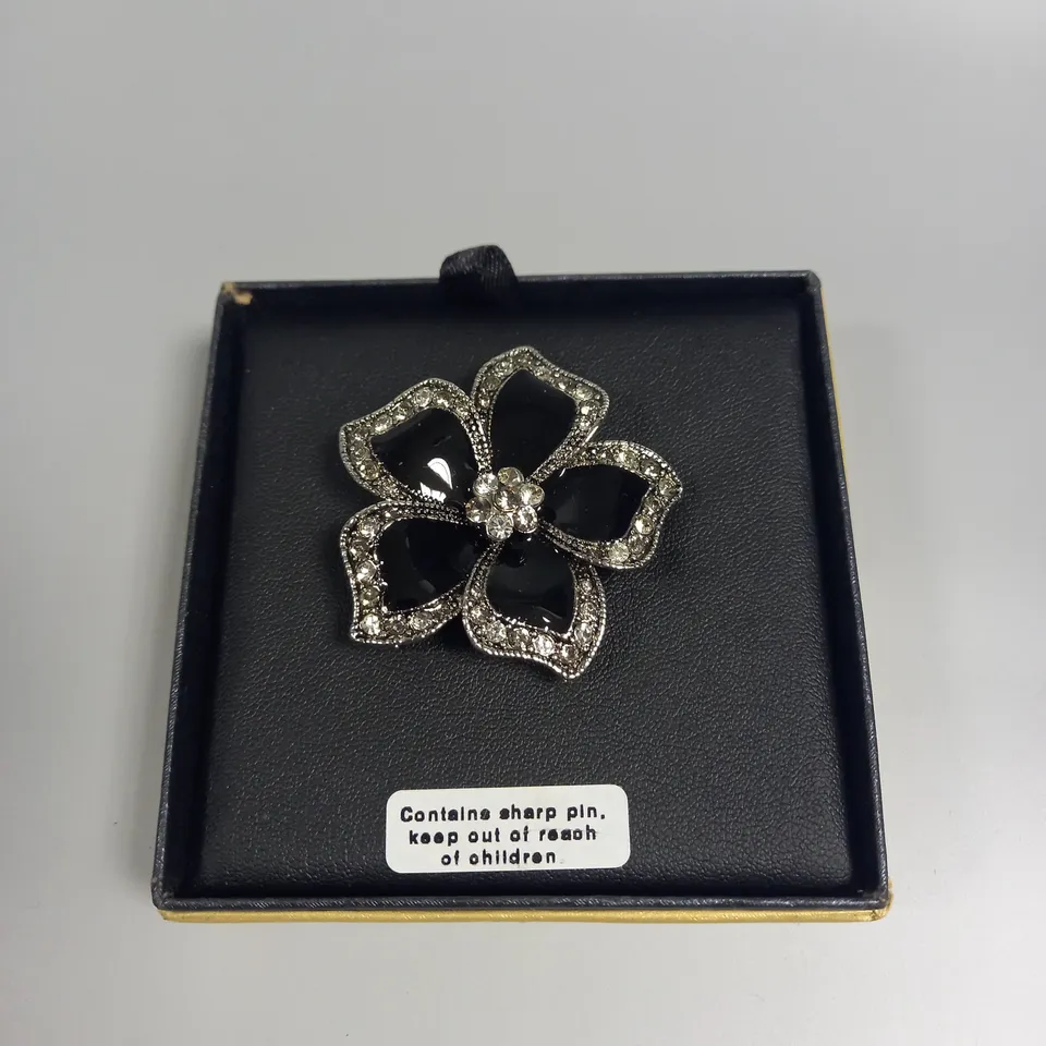 BOXED LAUREN LEE LONDON BLACK PETAL FLOWER BROACH 