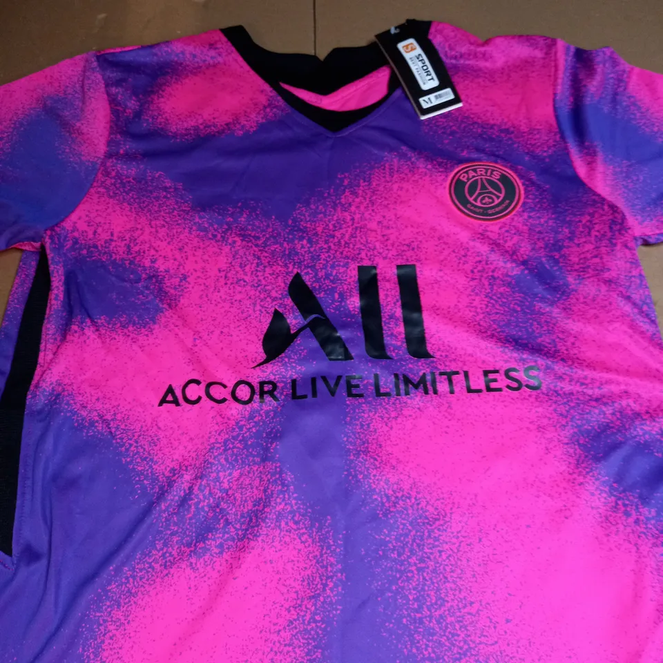 PSG FC FULL AWAY KIT WITH MBAPPE 7 ON THE BACK SIZE M