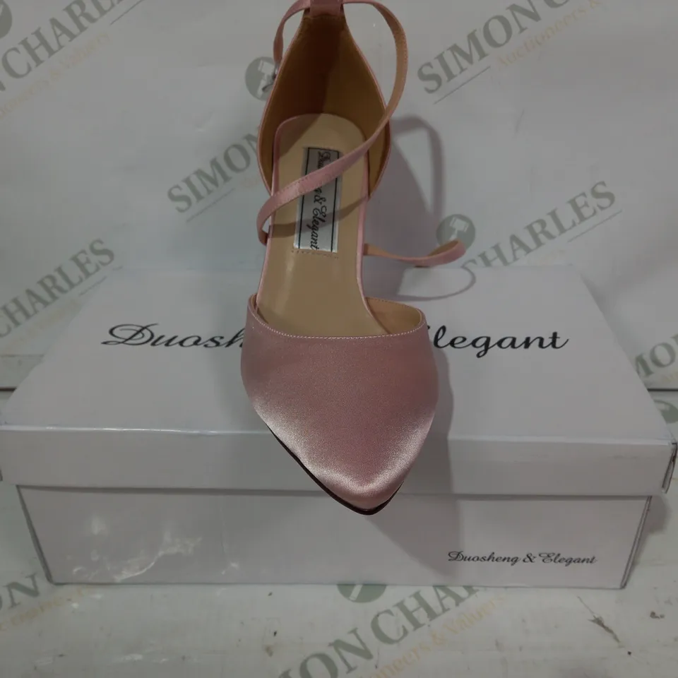 BOXED PAIR OF DUOSHENG & ELEGANT POINTED TOE HEELS IN SATIN PINK EU SIZE 38