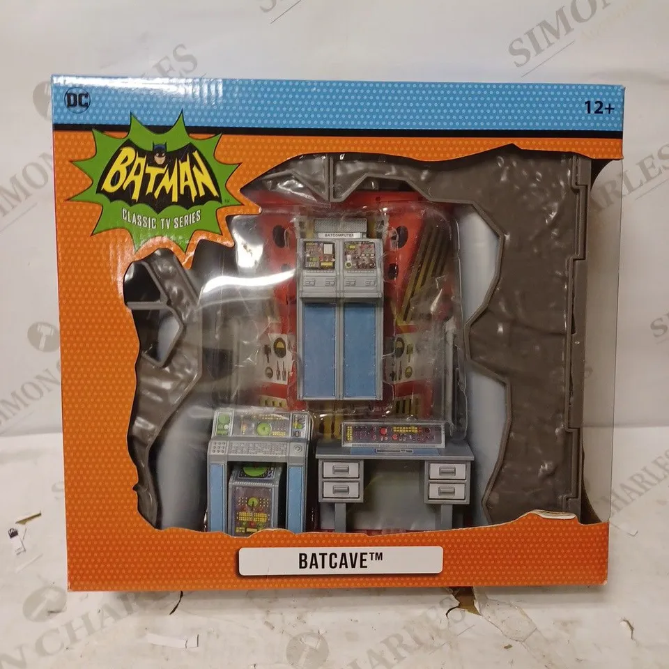 MCFARLANE DC BATMAN '66: RETRO ACTION FIGURE
