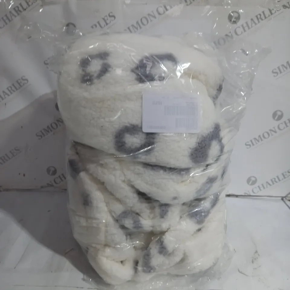 COZEE HOME PRINTED ROBE