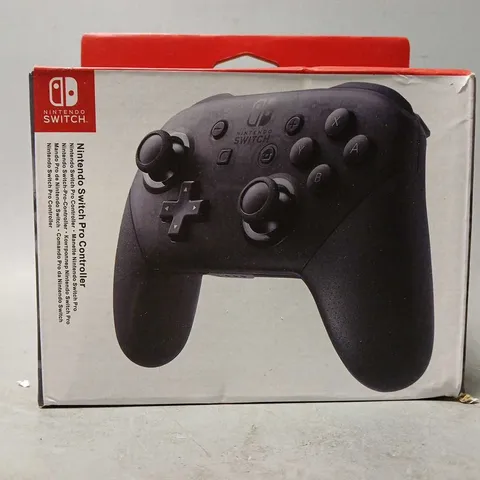 BOXED NINTENDO SWITCH PRO CONTROLLER 