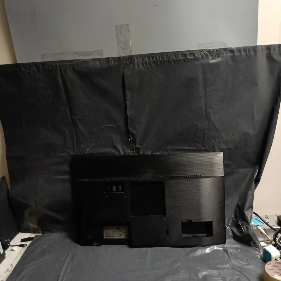 SAMSUNG COLOUR DISPLAY UNIT – MONITOR (MODEL F24T450) 