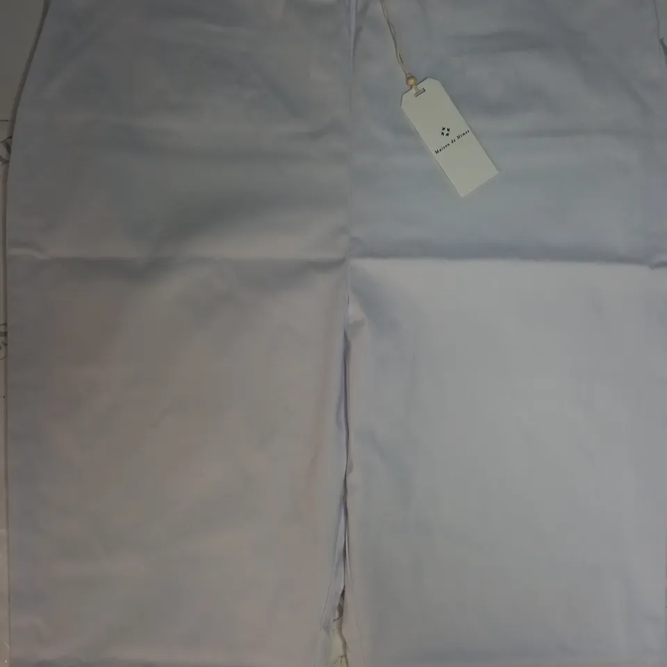 MAISON DE NIMES BENGALINE STRETCH CAPRI TROUSERS IN WHITE - L