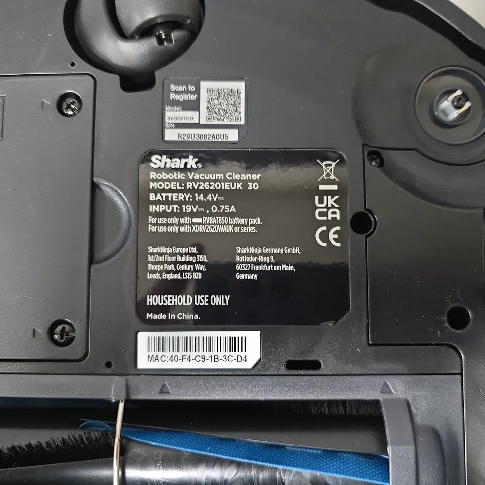 SHARK ROBOTIC VACUUM CLEANER 2-IN-1 (RV26201EU)