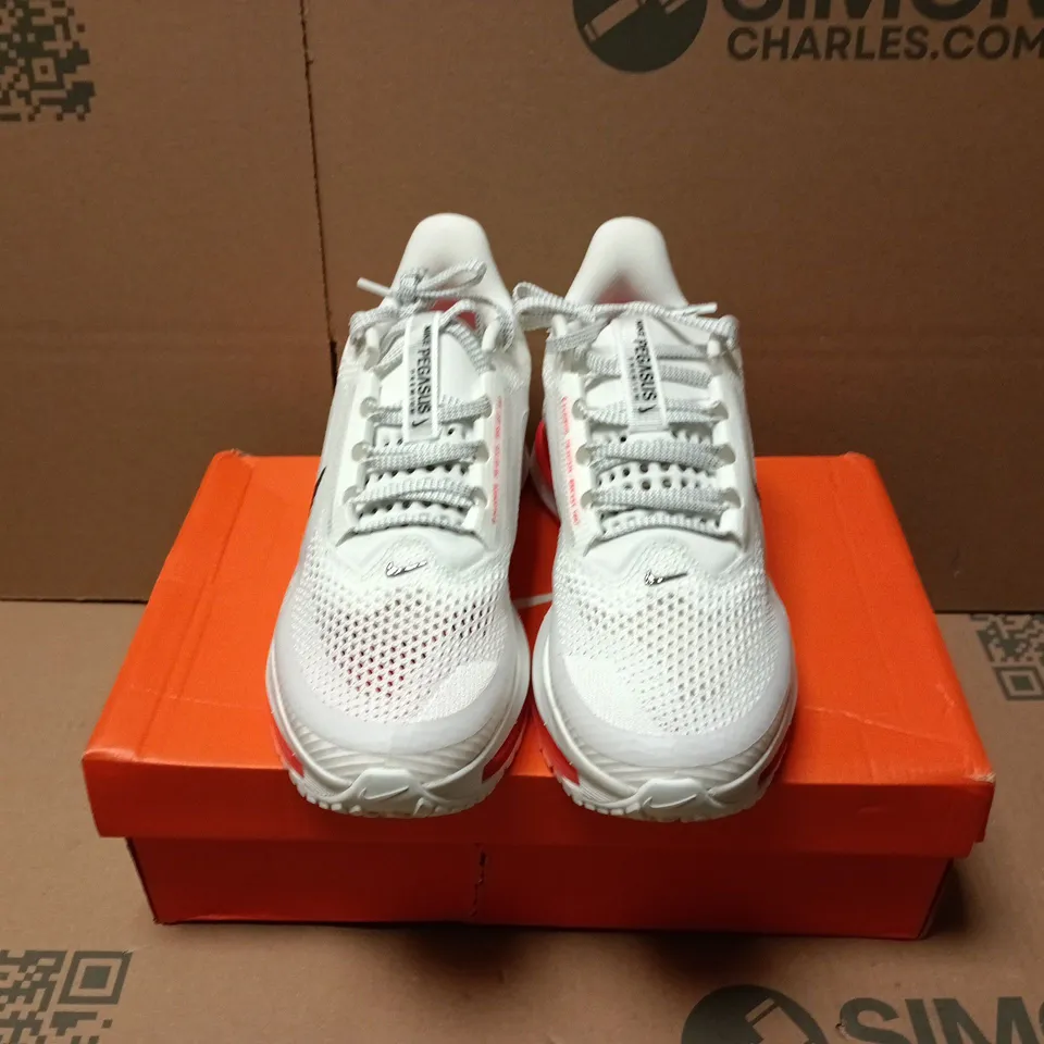 BOXED PAIR OF NIKE WOMENS PEGASUS PREMIUM TRAINERS IN WHITE/RED - UK 6.5