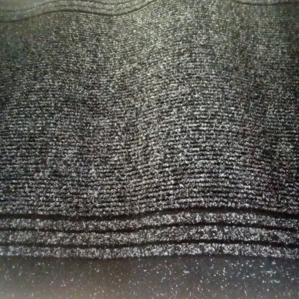 WHITED GREY RUG 68X280CM