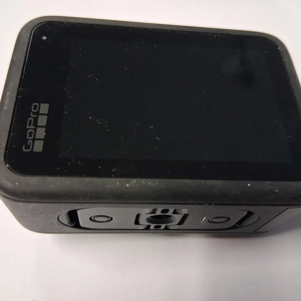GO PRO 13 BLACK