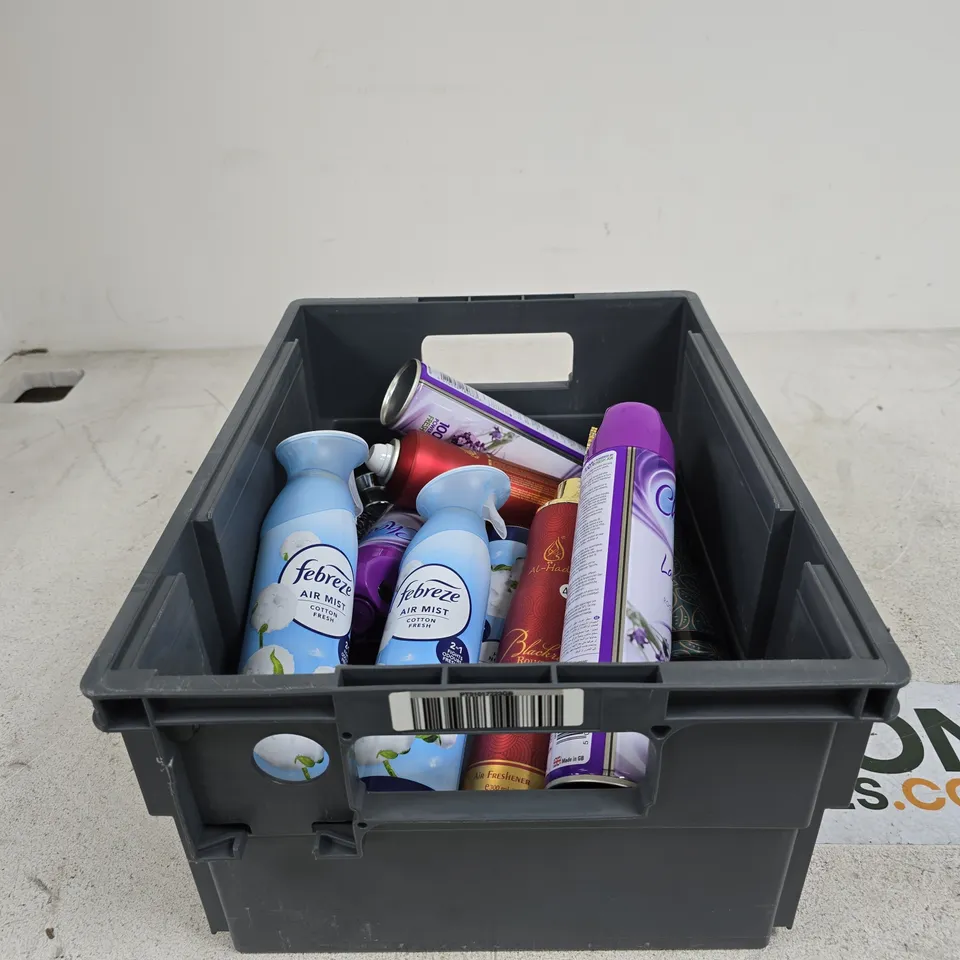 TOTE OF APPROXIMATELY 12 ASSORTED AIR FRESHENER PRODUCTS TO INCLUDE FEBREZE, CHARM, AL HADI ETC