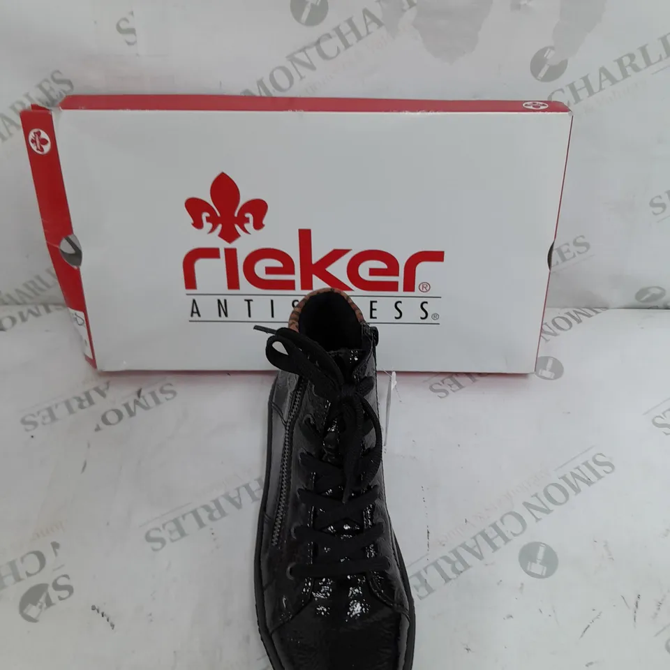 BOXED PAIR OF RIEKER HIGH TOP LEOPARD CUFF TRAINERS BLACK SIZE 5