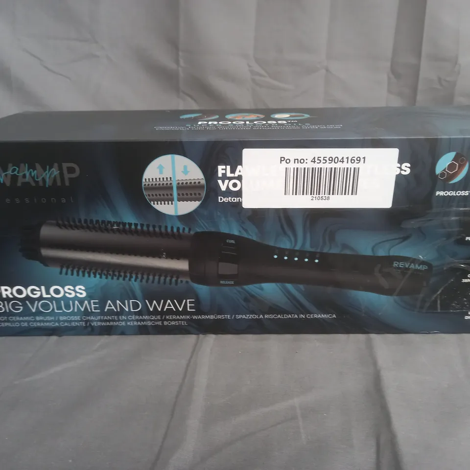 BOXED REVAMP PROGLOSS BIG VOLUME AND WAVE  - HOT CERAMIC BRUSH 
