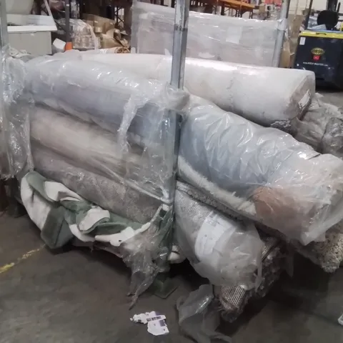 STILLAGE OF APPROXIMATELY 20 QUALITY DESIGNER RUGS