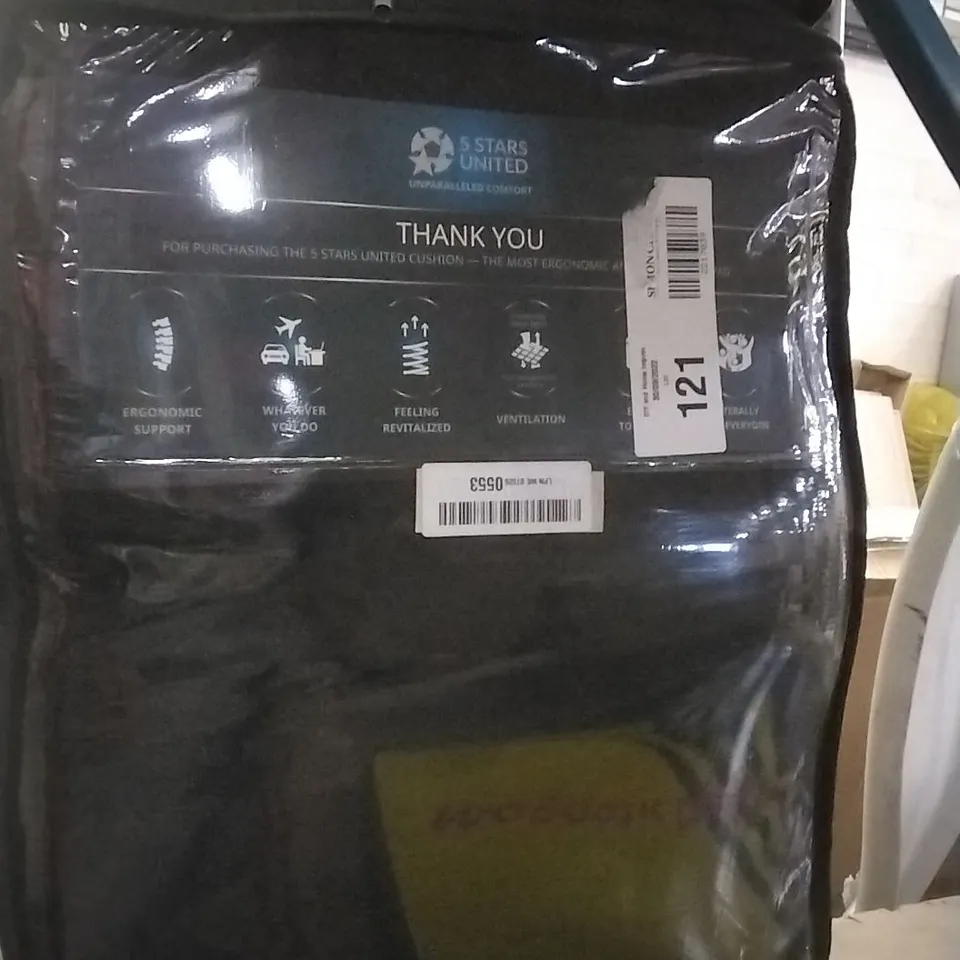 PACKAGED ERGONOMIC PAD IN BLACK 
