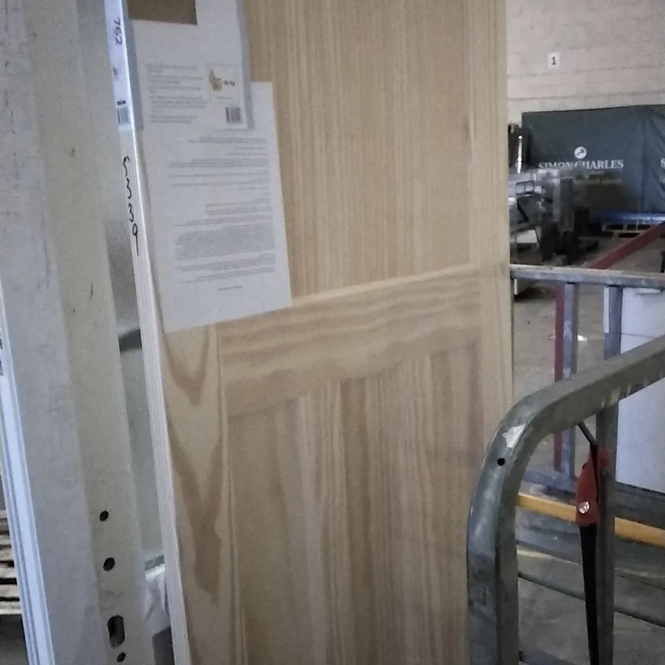 TRADITIONAL 4 PANEL CLEAR PINE INTERNAL DOOR 1981 X 762MM