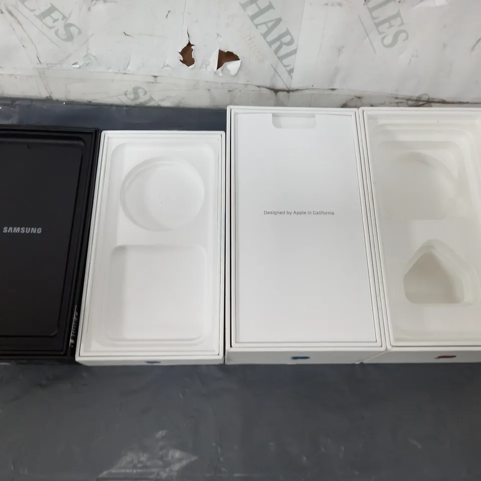 LARGE ASSORTMENT OF EMPTY SMARTPHONE DISPLAY BOXES - COLLECTION ONLY 