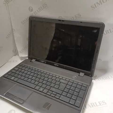 FUJITSU A SERIES LIFEBOOK LAPTOP