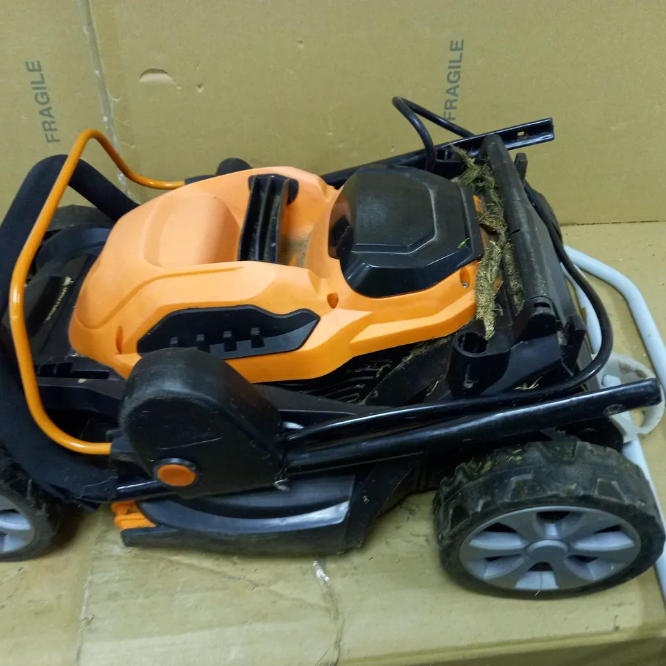 YARD FORCE 40V CORDLESS LAWNMOWER