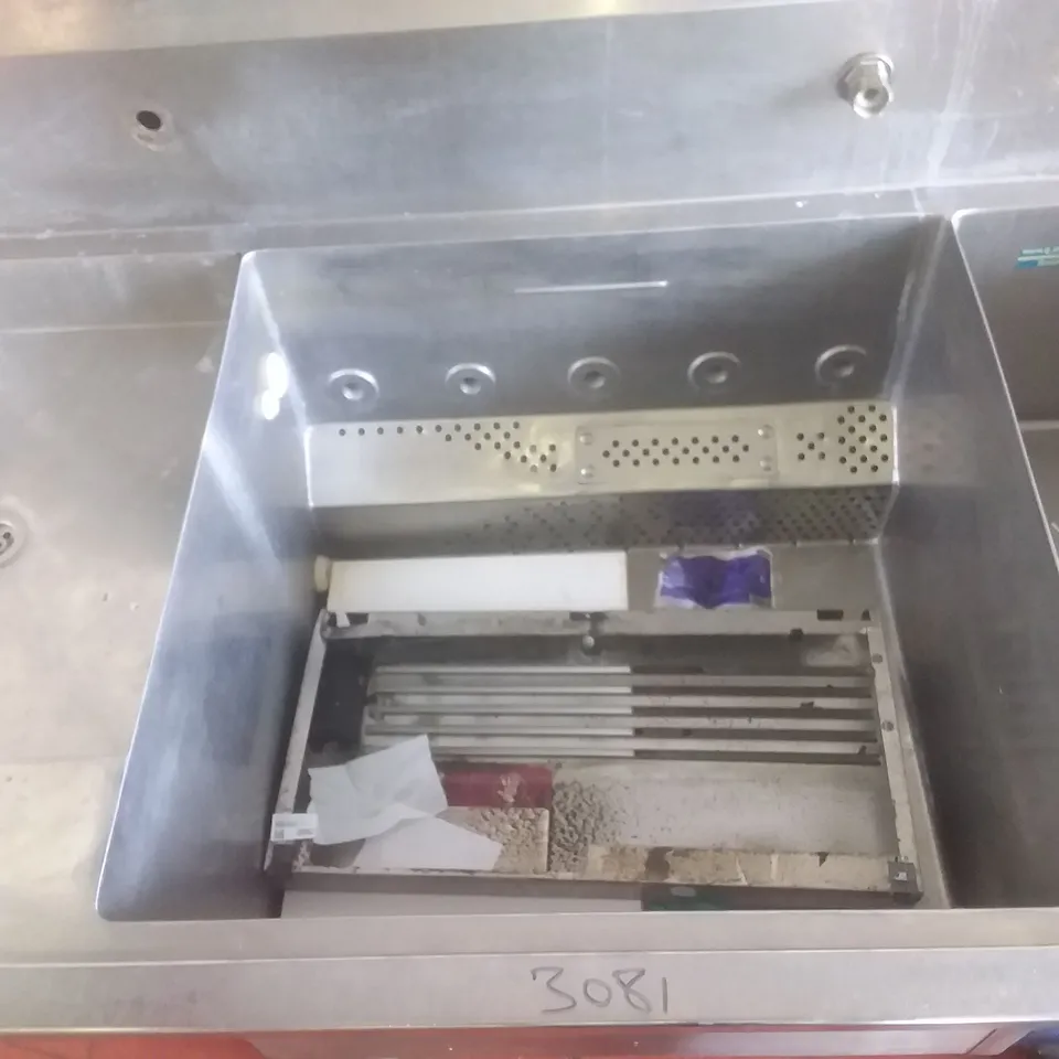 POWER SOAK COMMERCIAL WASHING STATION 